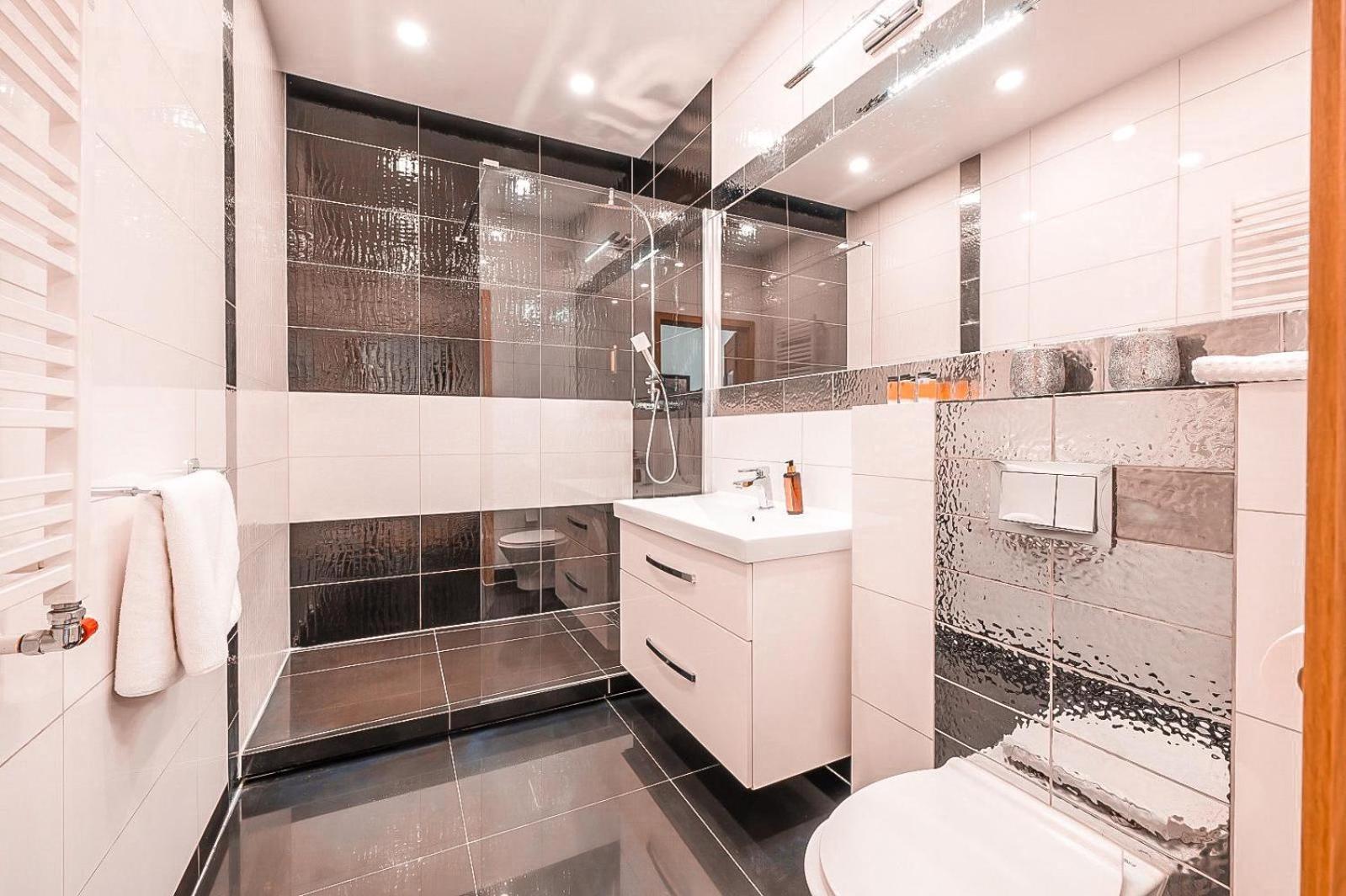 Apartamento Katania Moxy Te&Am Cracow Cracovia Exterior foto